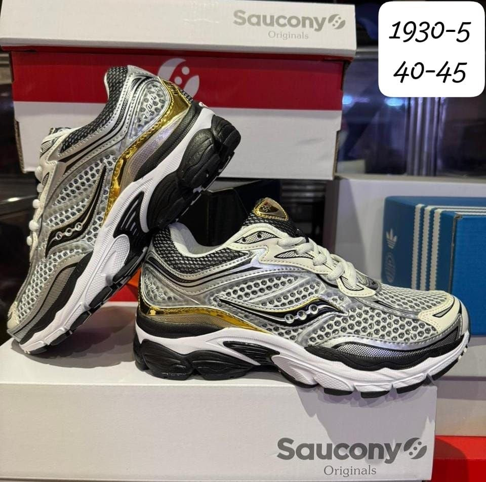 Saucony running