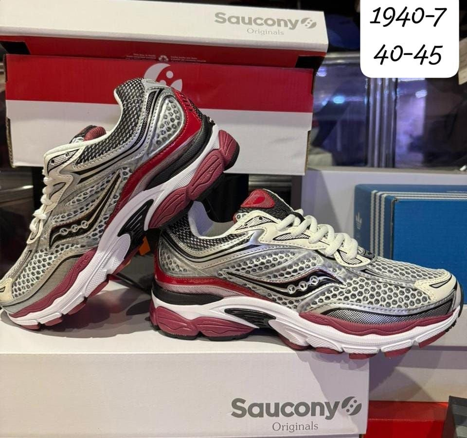 Saucony running
