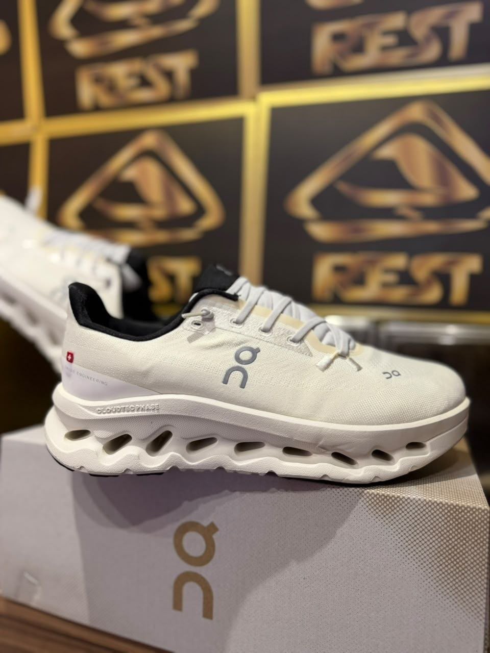 On Cloud Tilt – Blanc